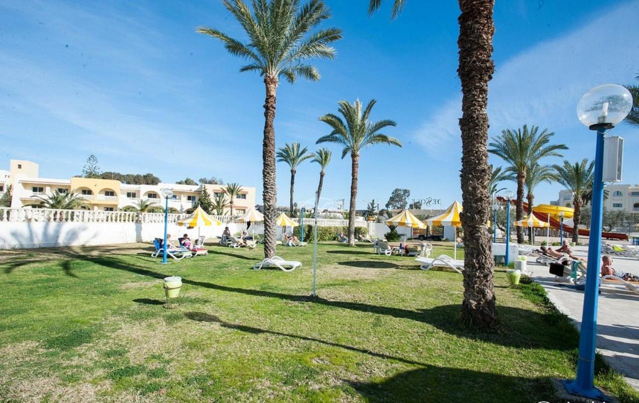 Riviera Hotel - Family Only Port El Kantaoui Exterior foto