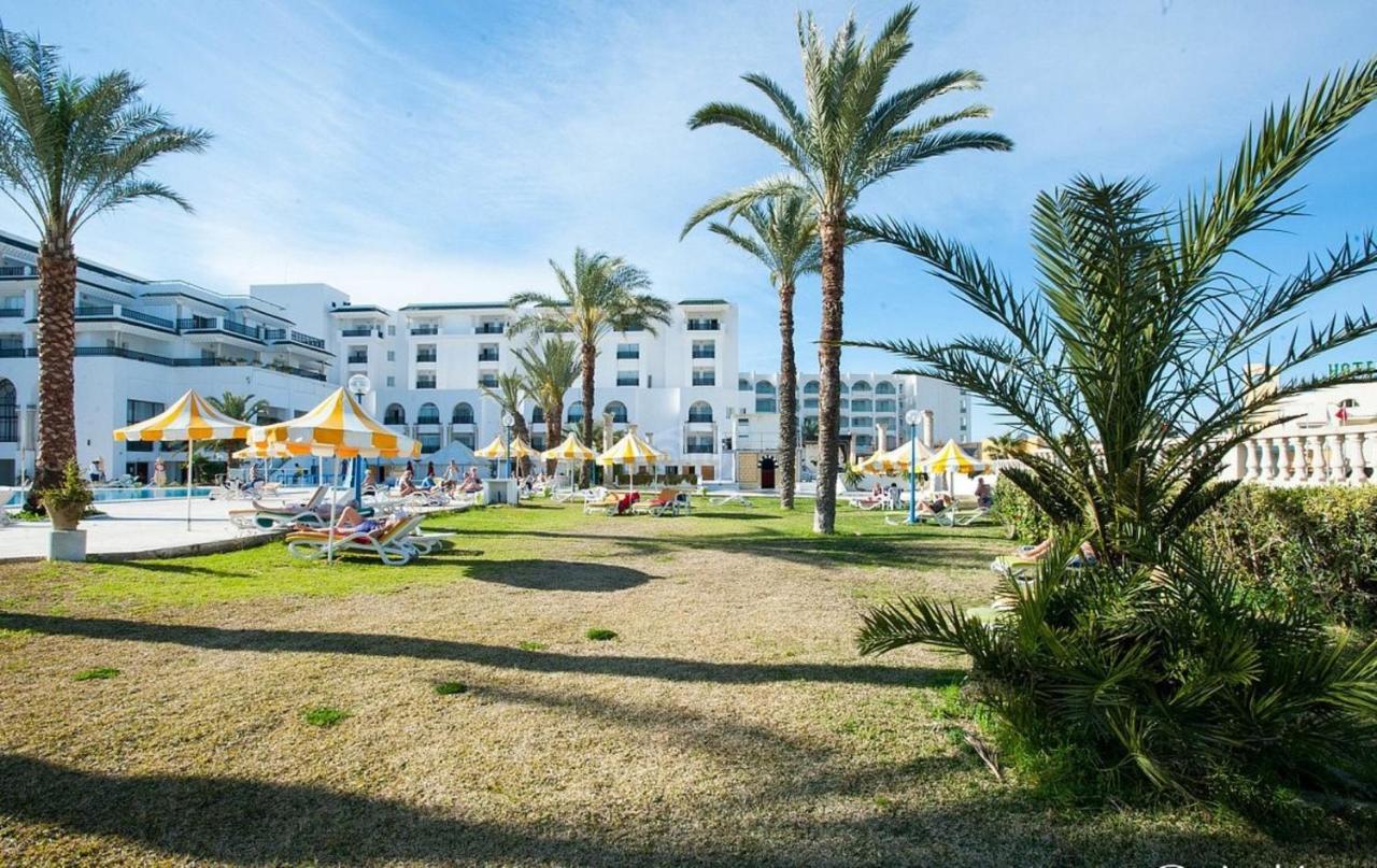 Riviera Hotel - Family Only Port El Kantaoui Exterior foto