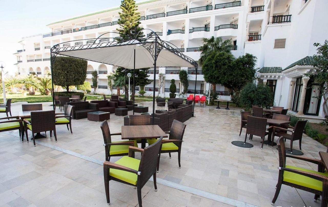 Riviera Hotel - Family Only Port El Kantaoui Exterior foto